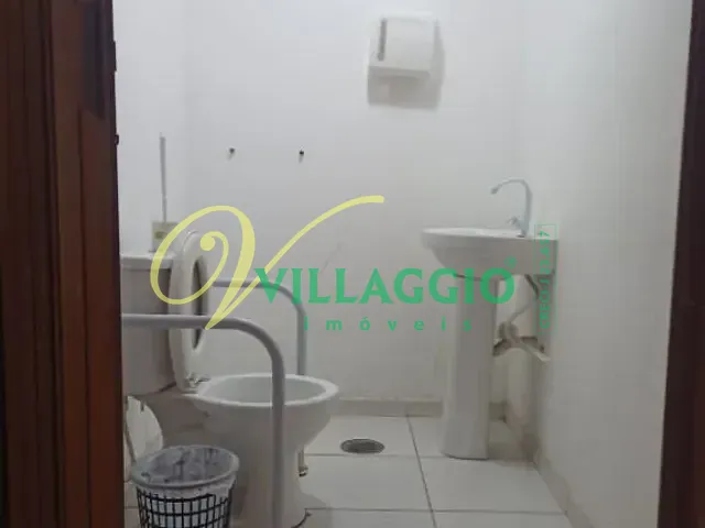 Loja com 180m², para alugar, no bairro Centro em São José do Rio Preto
