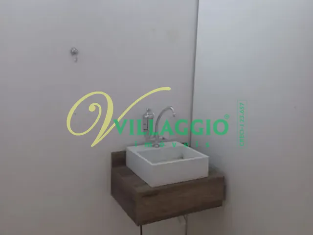 Loja com 180m², para alugar, no bairro Centro em São José do Rio Preto
