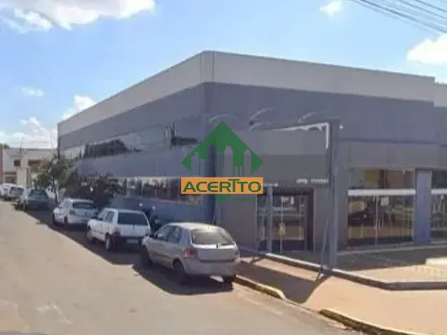 Loja com 700m², para alugar, no bairro Jardim Nova Yorque em Araçatuba