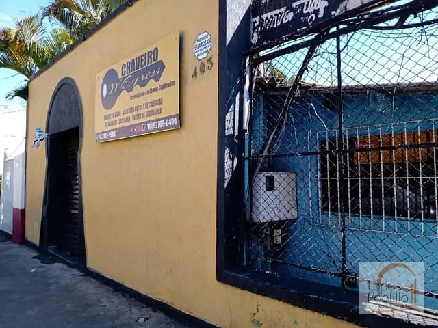 Loja com 695m², à venda, no bairro Centro em Atibaia