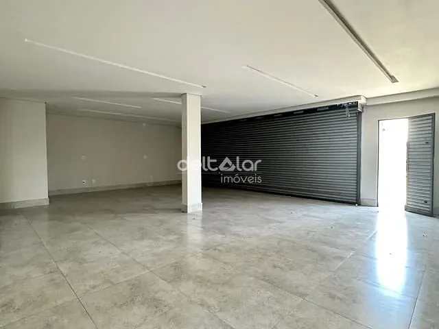 Loja com 70m², para alugar, no bairro São João Batista (Venda Nova) em Belo Horizonte
