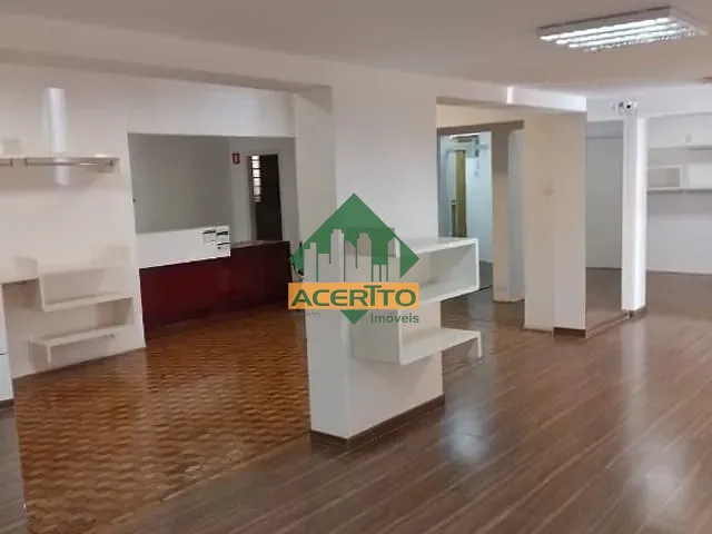 Loja com 240m², para alugar, no bairro Centro em Araçatuba