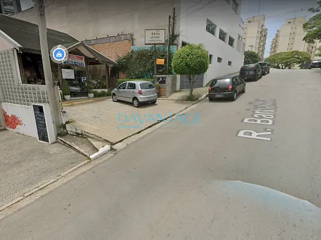 Loja com 229m², à venda, no bairro Alto da Lapa em São Paulo