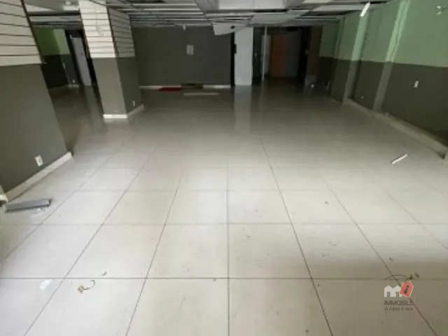 Loja para alugar, no bairro Centro em Petrópolis