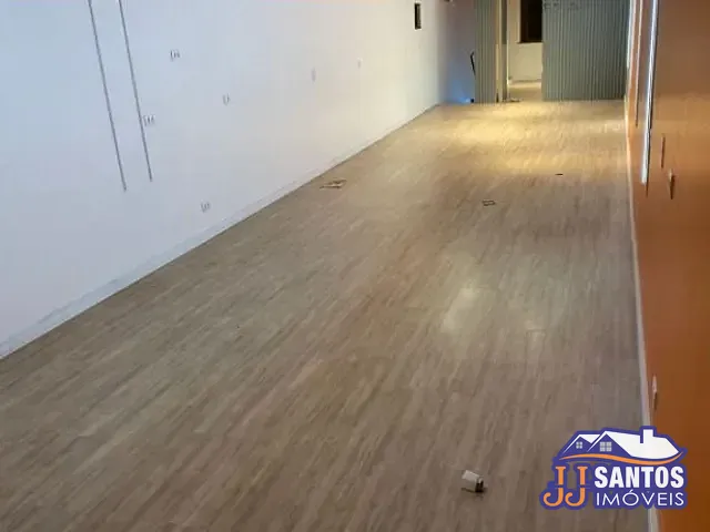 Loja com 107m², à venda ou para alugar, no bairro Brás em São Paulo