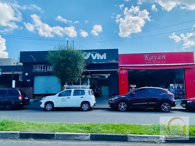 Loja com 500m², à venda, no bairro Alvinópolis em Atibaia