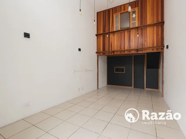 Loja para alugar, no bairro Bom Retiro em Curitiba