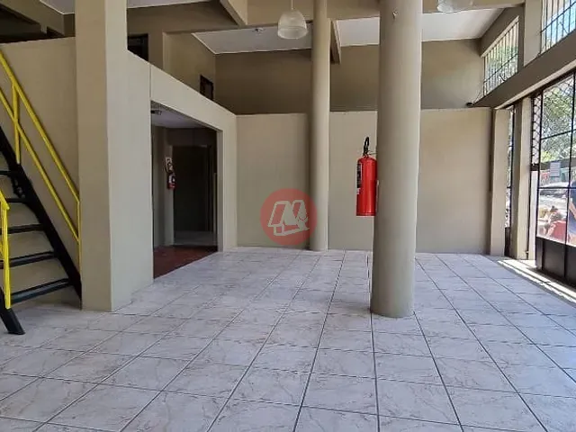 Loja à venda, no bairro Farroupilha em Porto Alegre