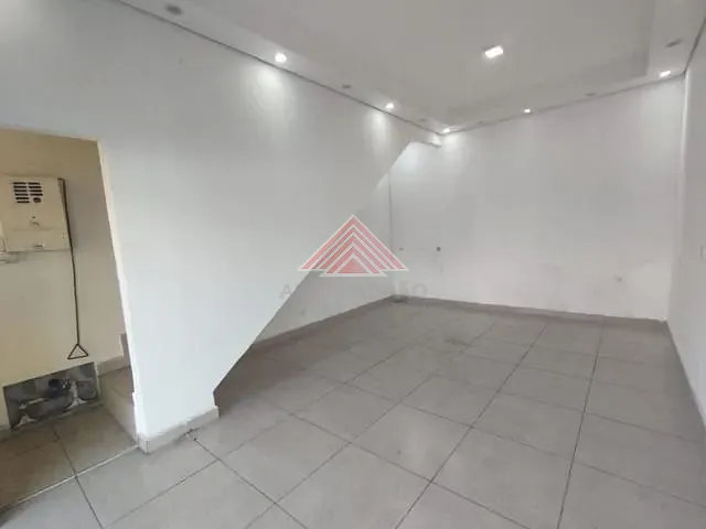 Loja com 30m², para alugar, no bairro Vila Augusto em Mauá