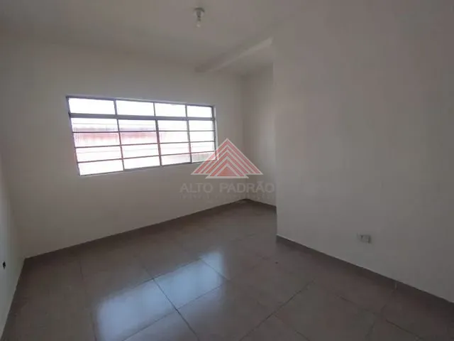 Loja com 30m², para alugar, no bairro Vila Augusto em Mauá