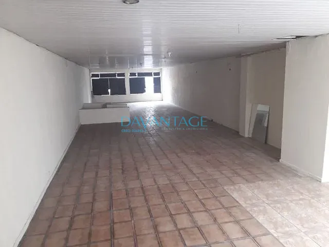 Loja com 228m², para alugar, no bairro Lapa em São Paulo