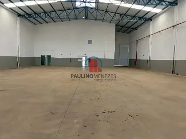Loja com 927m², para alugar, no bairro Parque Industrial Souza Queiroz em Limeira
