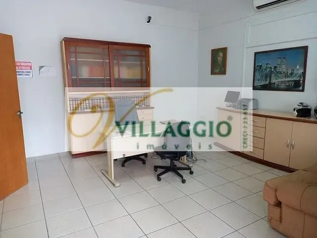 Loja com 700m², para alugar, no bairro Centro em São José do Rio Preto