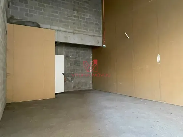 Loja para alugar, no bairro Jardim Camburi em Vitória