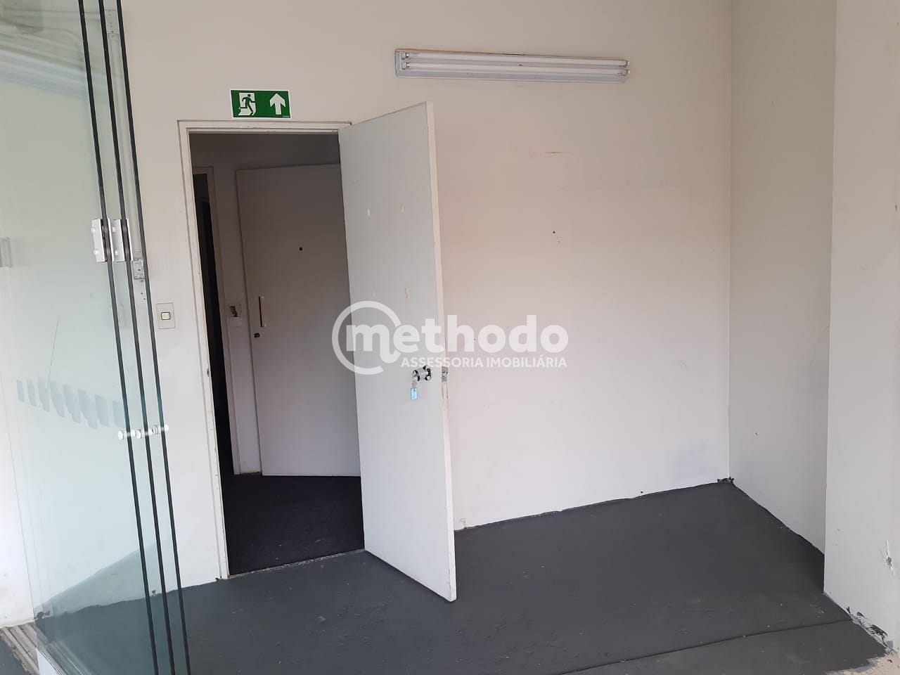 Loja-Salão, 228 m² - Foto 23