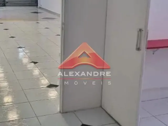 Loja com 392m², para alugar, no bairro Bosque dos Eucaliptos em São José Dos Campos