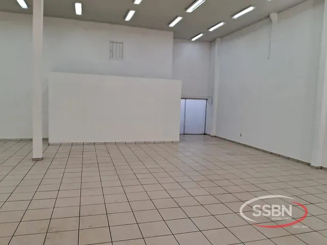 Loja para alugar, no bairro Centro em Nova Odessa
