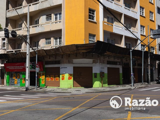 Loja para alugar, no bairro Centro em Curitiba