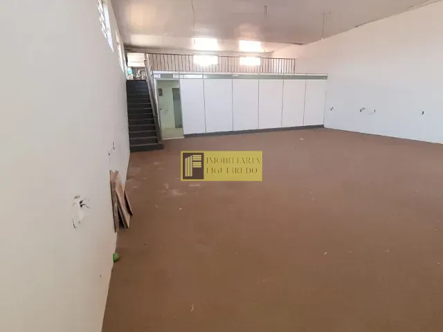 Loja com 220m², para alugar, no bairro Jardim Alto Alegre em São José do Rio Preto