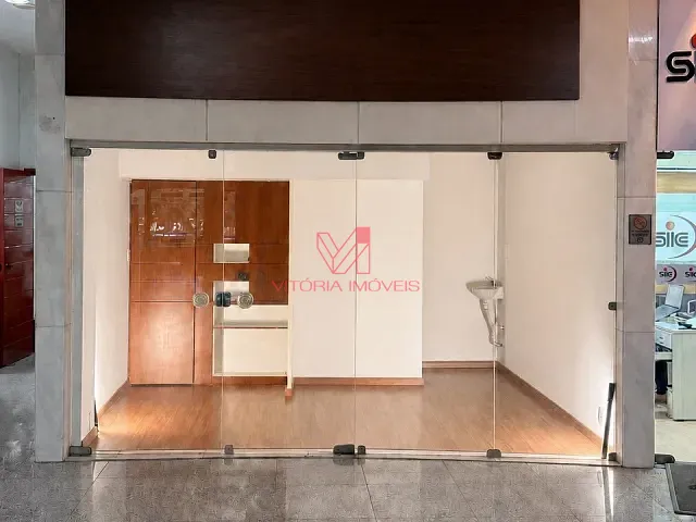 Loja para alugar, no bairro Enseada do Suá em Vitória