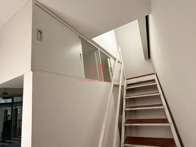Loja para alugar, no bairro Enseada do Suá em Vitória
