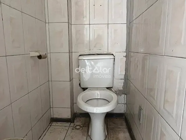 Loja com 130m², para alugar, no bairro Santa Mônica em Belo Horizonte