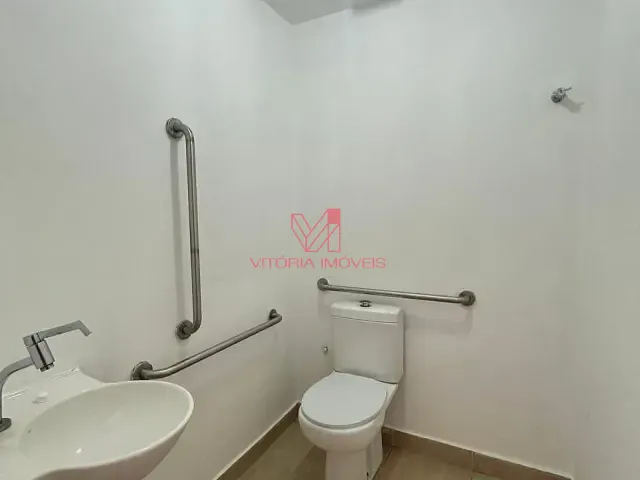 Loja à venda, no bairro Praia do Suá em Vitória