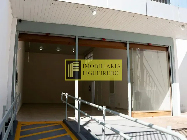 Loja com 140m², para alugar, no bairro Centro em São José do Rio Preto