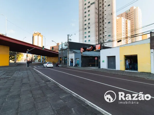 Loja para alugar, no bairro Cristo Rei em Curitiba