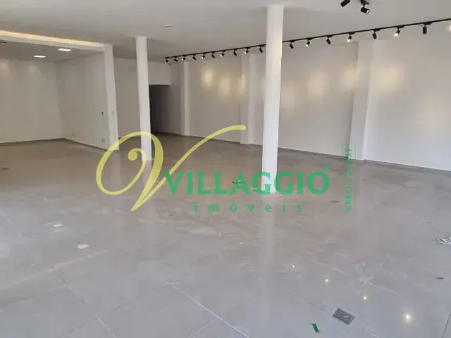 Loja com 250m², para alugar, no bairro Centro em São José do Rio Preto