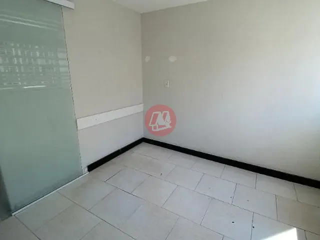 Loja para alugar, no bairro Centro Histórico em Porto Alegre