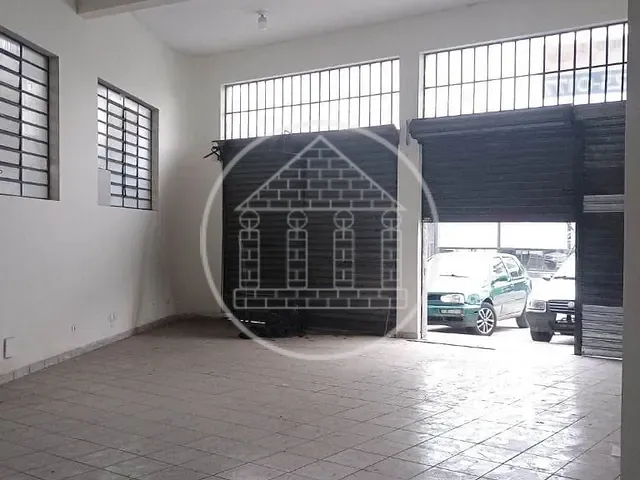 Loja com 667m², para alugar, no bairro Capela do Socorro em São Paulo