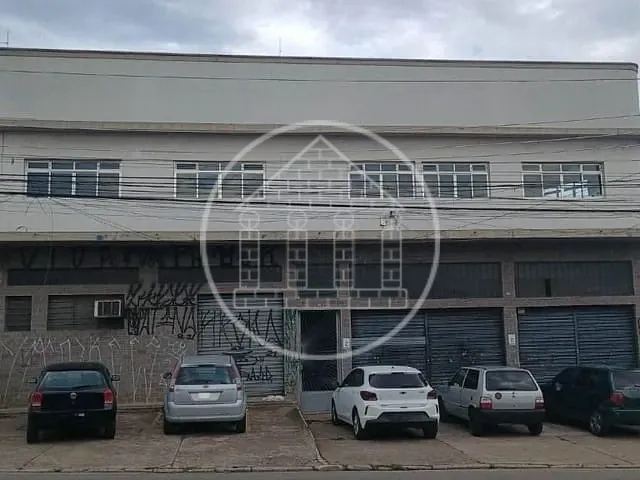 Loja com 667m², para alugar, no bairro Capela do Socorro em São Paulo