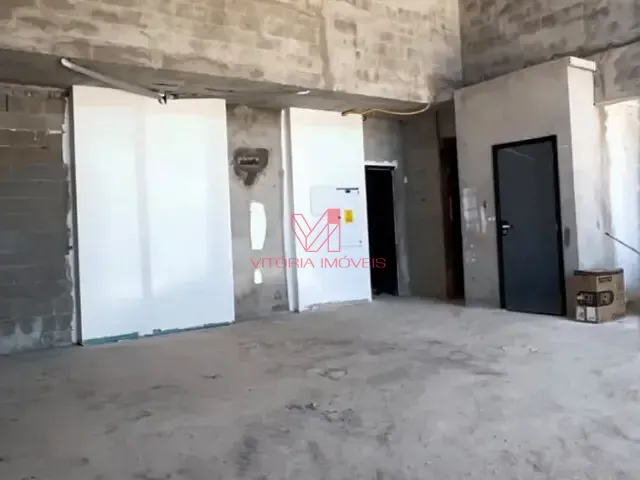 Loja para alugar, no bairro Barro Vermelho em Vitória