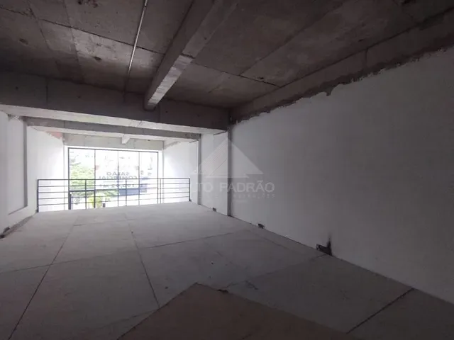 Loja com 191m², para alugar, no bairro Jardim Pilar em Mauá