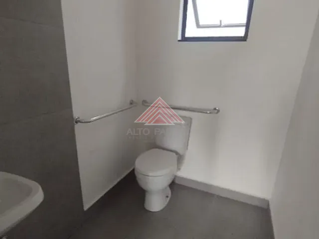 Loja com 191m², para alugar, no bairro Jardim Pilar em Mauá