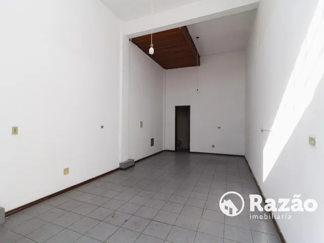 Loja para alugar, no bairro Prado Velho em Curitiba