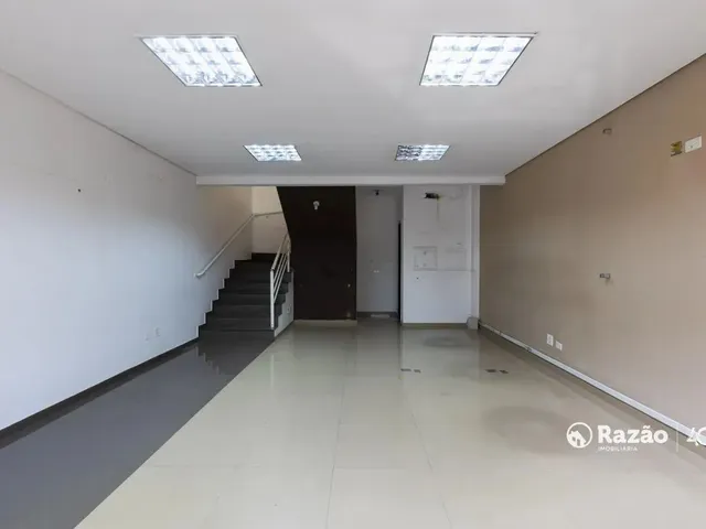 Loja para alugar, no bairro Centro em Curitiba