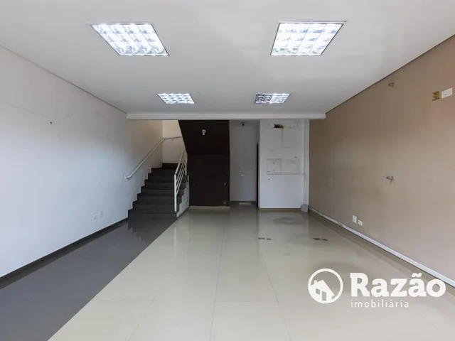 Loja para alugar, no bairro Centro em Curitiba
