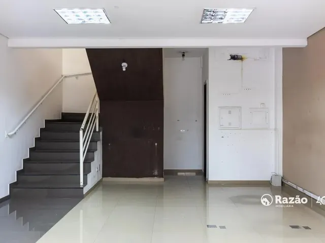 Loja para alugar, no bairro Centro em Curitiba