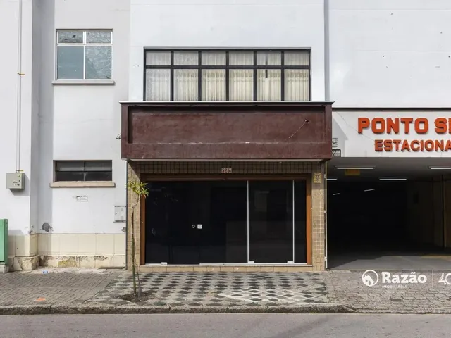Loja para alugar, no bairro Centro em Curitiba