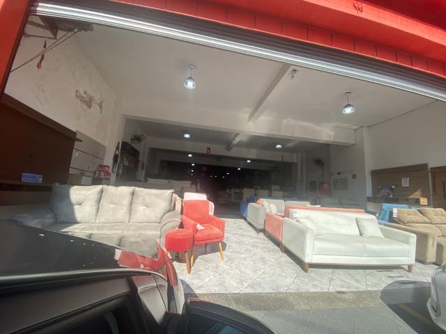 Loja com 582m², à venda, no bairro Penha de França em São Paulo