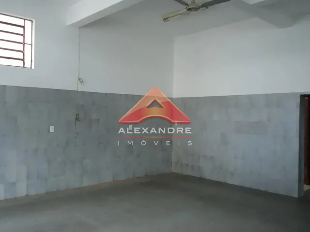 Loja com 61m², para alugar, no bairro Jardim Ismênia em São José Dos Campos