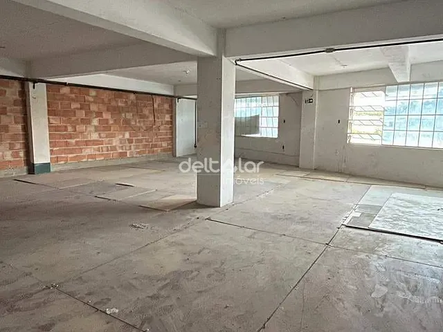 Loja com 350m², para alugar, no bairro Santa Terezinha em Belo Horizonte