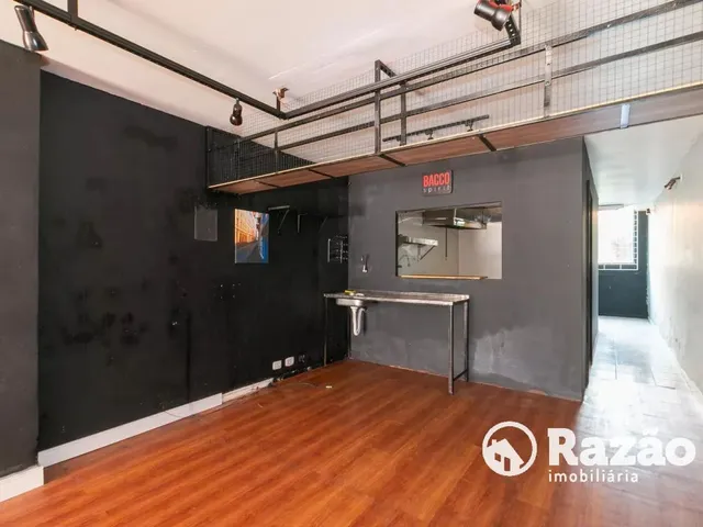 Loja para alugar, no bairro São Francisco em Curitiba