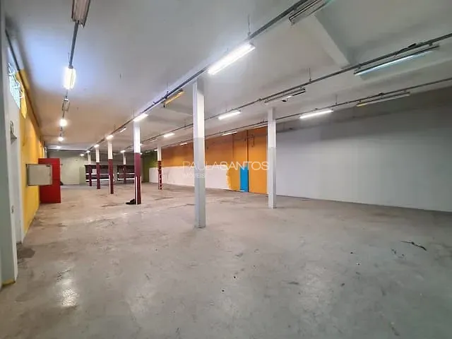 Loja com 950m², à venda ou para alugar, no bairro Jardim Vera Cruz em Sorocaba