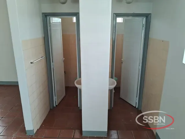 Loja para alugar, no bairro Parque Residencial Francisco Lopes Iglesia em Nova Odessa
