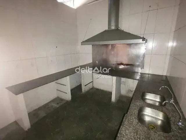 Loja com 45m², para alugar, no bairro Fernão Dias em Belo Horizonte