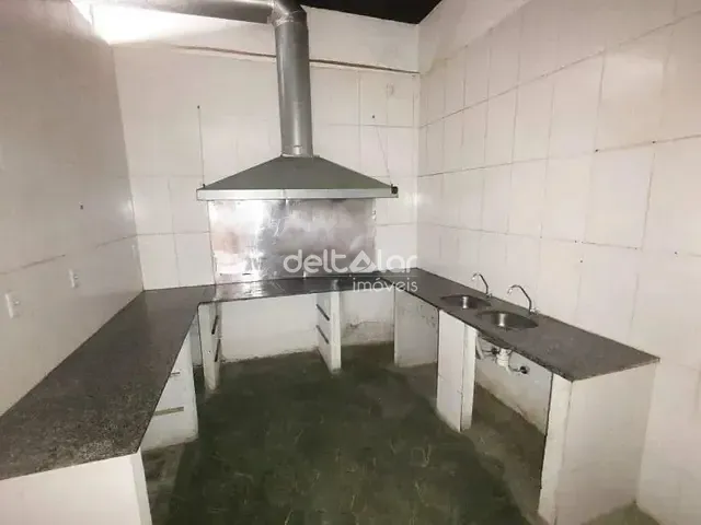 Loja com 45m², para alugar, no bairro Fernão Dias em Belo Horizonte