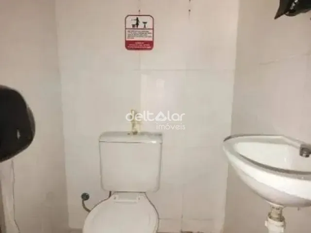 Loja com 45m², para alugar, no bairro Fernão Dias em Belo Horizonte